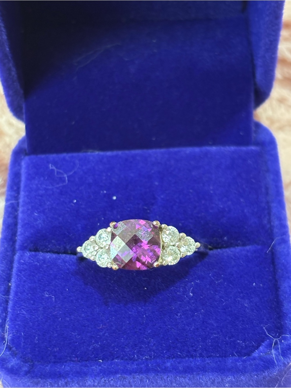 Silver tone Cushion-Cut purple Gemstone Ring with Accent Stones
